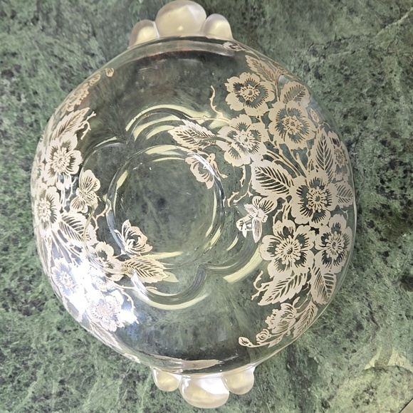 Bowl With Inlaid Silver Accents - Picture 4 of 5